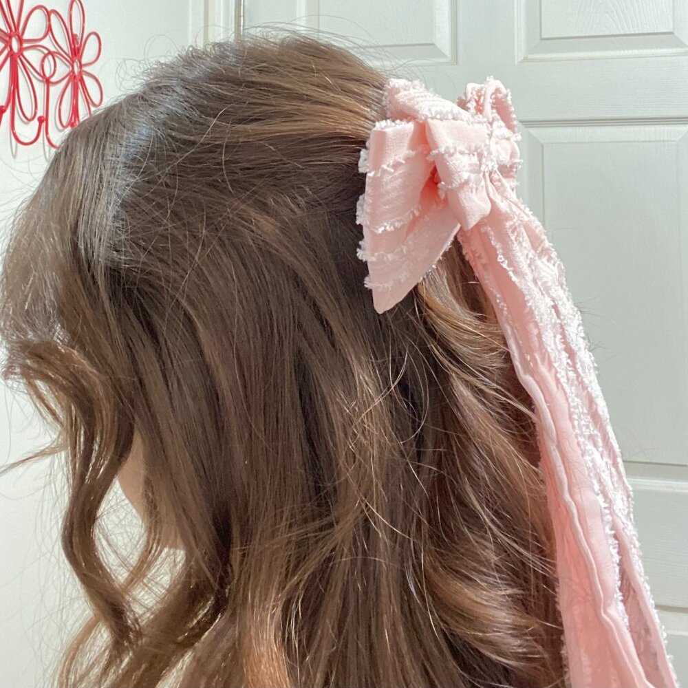 Pink bow - Picture 3 of 3